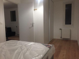 
                                                                                        Location
                                                                                         Appartement meublé, rénové,confortable tout équipé