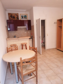 
                                                                                        Location
                                                                                         Appartement meublé T1 16.9m² à Sarlat-la-Canéda
