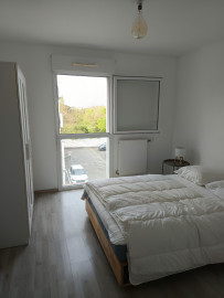 
                                                                                        Location
                                                                                         Appartement meublé T2 43m² à Bègles