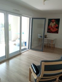 
                                                                                        Location
                                                                                         Appartement meublé T2 45m² à Bègles