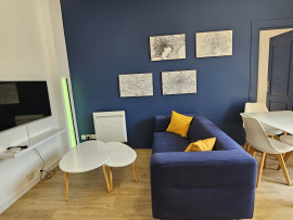 
                                                                                        Location
                                                                                         Appartement meublé T3 46m² à GRENOBLE