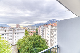 
                                                                                        Location
                                                                                         Appartement meublé T3 52.87m² à Grenoble