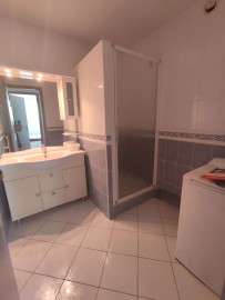 
                                                                                        Location
                                                                                         Appartement meublé T4 75.03m² à Lormont