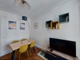 
                                                                                        Location
                                                                                         Appartement moderne 3 pieces/2 chambres - M. Marcadet (loyer tout inclus)