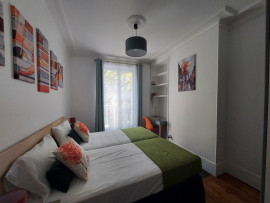 
                                                                                        Location
                                                                                         Appartement moderne 3 pieces/2 chambres - M. Marcadet (loyer tout inclus)