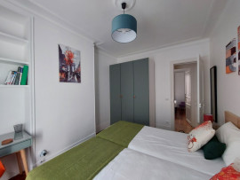 
                                                                                        Location
                                                                                         Appartement moderne 3 pieces/2 chambres - M. Marcadet (loyer tout inclus)