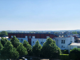 Location
Appartement neuf de standing meublé à 15 mn de Brest (loyer tout inclus)