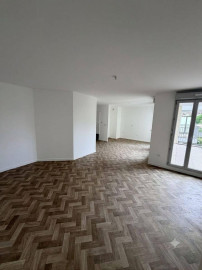 
                                                                                        Location
                                                                                         APPARTEMENT NEUF T3 MEUBLÉ DE 69 m² PKG BALCON