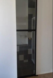 
                                                                                        Location
                                                                                         Appartement petite rue tranquille