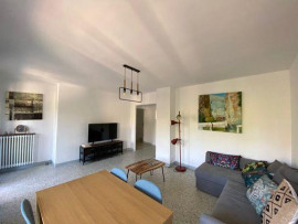 
                                                                                        Location
                                                                                         Appartement proche de la Faculté de Médecine