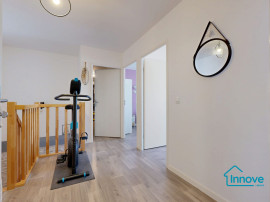 
                                                                                        Vente
                                                                                         Appartement proche gare Plaisir Grignon et Golf de Thiverval