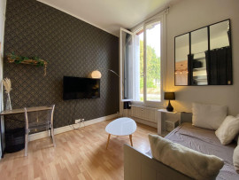 
                                                                                        Location
                                                                                         Appartement proche gare/quartier Jouvenet au calme