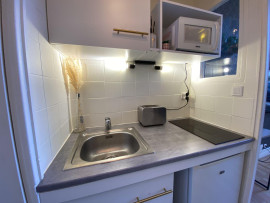 
                                                                                        Location
                                                                                         Appartement proche gare/quartier Jouvenet au calme