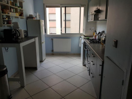 
                                                                                        Location
                                                                                         APPARTEMENT QUARTIER MONTPLAISIR COPRO SECURISEE.