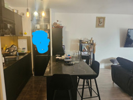 Location
Appartement récent dans résidence sécurisée et bien situé (loyer tout inclus)