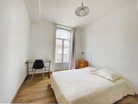 
                                                                                        Location
                                                                                         Appartement refait, au coeur de Montpellier