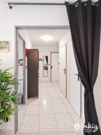 
                                                                                        Vente
                                                                                         Appartement rénové et meublé
