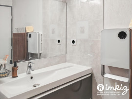 
                                                                                        Vente
                                                                                         Appartement rénové et meublé
