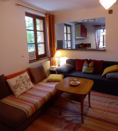 Location
Appartement romantic au coeur du vignoble (loyer tout inclus)