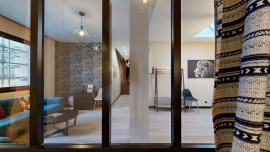 
                                                                                        Location
                                                                                         Appartement rue Claude Decaen, Paris (loyer tout inclus)