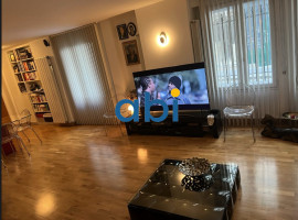 Vente
Appartement rue des Dames