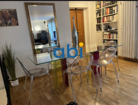 Vente
Appartement rue des Dames