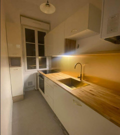
                                                                                        Location
                                                                                         Appartement rue St Etienne Bordeaux St Seurin
