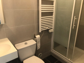Location
Appartement spacieux avec balcon (loyer tout inclus)