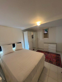 
                                                                                        Location
                                                                                         Appartement spacieux dans zone pavillonnaire