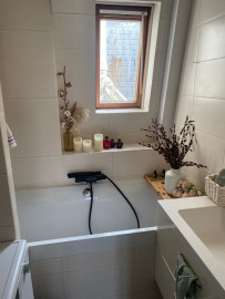 
                                                                                        Location
                                                                                         Appartement spacieux de 2 Chambres avec équipements modernes dans un emplacement de choix, Neuilly sur Seine (loyer tout inclus)