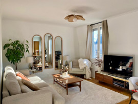 
                                                                                        Location
                                                                                         Appartement spacieux de 2 Chambres avec équipements modernes dans un emplacement de choix, Neuilly sur Seine (loyer tout inclus)
