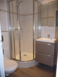 
                                                                                        Location
                                                                                         APPARTEMENT STUDIO en location meublée Paris 17èm