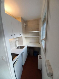 
                                                                                        Location
                                                                                         Appartement studio F1