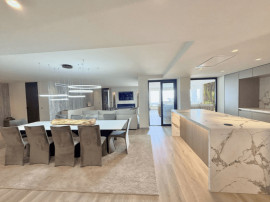 
                                                                                        Vente
                                                                                         Appartement sur la Marina de Puerto Banus