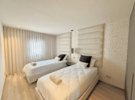 
                                                                                        Vente
                                                                                         Appartement sur la Marina de Puerto Banus
