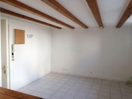 
                                                                                        Location
                                                                                         Appartement sutdio nancy