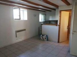 
                                                                                        Location
                                                                                         Appartement sutdio nancy