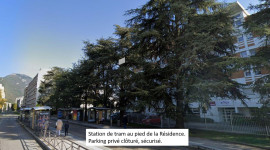 
                                                                                        Location
                                                                                         Appartement sympa, accueillant, calme, confortable