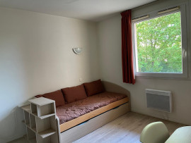 
                                                                                        Location
                                                                                         Appartement T 1 Meublé
