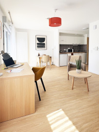 
                                                                                        Location
                                                                                         Appartement T1
