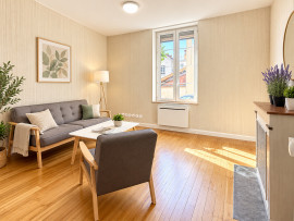 
                                                                                        Vente
                                                                                         Appartement T1 bis Lumineux et Cosy - Nature et Ville sont réunies
