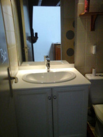 
                                                                                        Location
                                                                                         Appartement T1 bis situé en centre ville