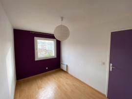 
                                                                                        Location
                                                                                         Appartement T2 33m² avec garage