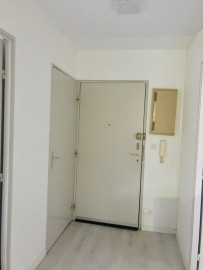 
                                                                                        Location
                                                                                         Appartement T2 48m² à Talence