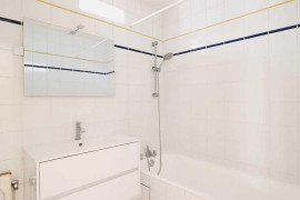 
                                                                                        Location
                                                                                         Appartement T2 à louer à Courbevoie