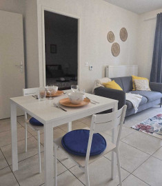 
                                                                                        Vente
                                                                                         Appartement T2 à Saintes