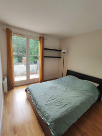 
                                                                                        Location
                                                                                         Appartement T2 avec grand jardin privatif