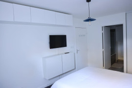 
                                                                                        Location
                                                                                         Appartement T2 avec jardin en pleine ville !