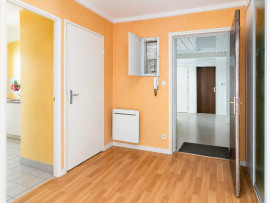 
                                                                                        Vente
                                                                                         Appartement T2 avec terrasse plein sud et garage – Angers, Hauteurs Saint-Jean