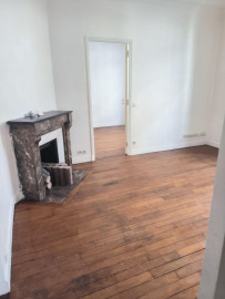 
                                                                                        Location
                                                                                         Appartement T2 bis  a louer